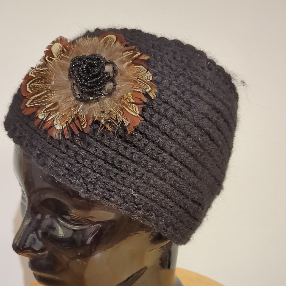 Black Knit Feather Bead Accent Headband